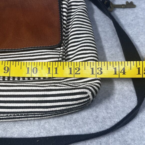 Fossil Crossbody Bag Womens Black White Stripe‎ Canvas Brown Leather Pocket Key - Picture 14 of 16